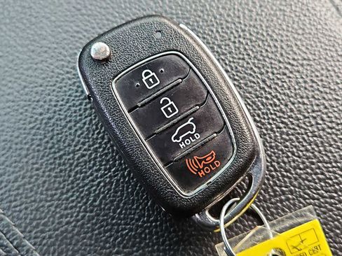 Used 2018 Hyundai Tucson SEL image 35