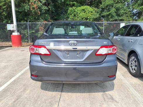 Used 2012 Toyota Corolla LE FWD image 6
