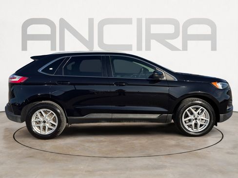 Used 2024 Ford Edge SEL w/ Convenience Package image 12