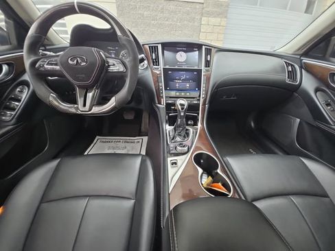 Used 2018 INFINITI Q50 Luxe w/ All Weather Package (L96) AWD/4WD image 21