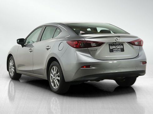 Used 2015 MAZDA MAZDA3 i Touring FWD image 3