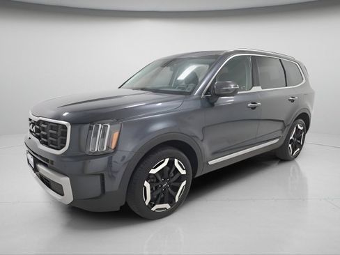 Used 2024 Kia Telluride S w/ S Sunroof Package AWD/4WD image 3