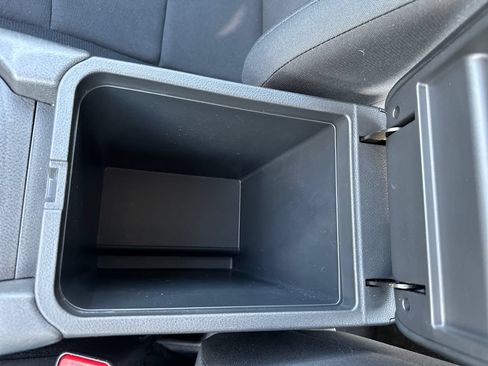 Used 2025 Nissan Sentra S FWD image 26