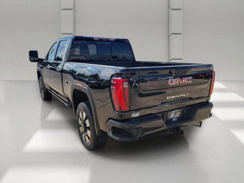 Used 2024 GMC Sierra 2500 Denali w/ Denali Reserve Package AWD/4WD image 6