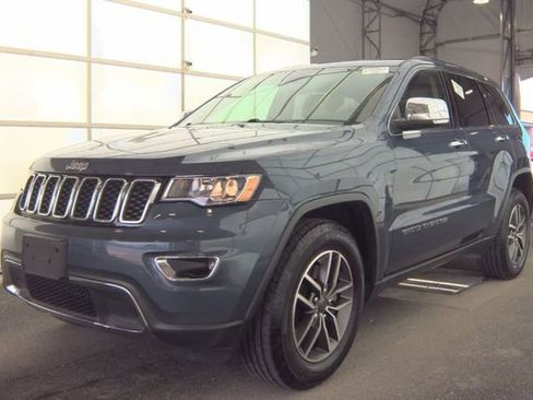 Used 2021 Jeep Grand Cherokee Limited AWD/4WD image 2