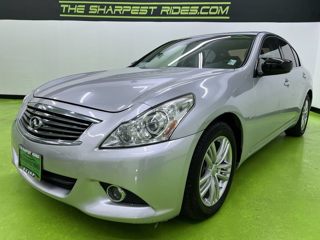 Used 2015 INFINITI Q40 AWD w/ Moonroof Package image 5