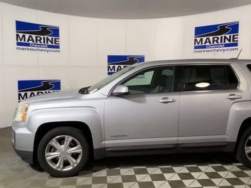 Used 2017 GMC Terrain SLE FWD image 7