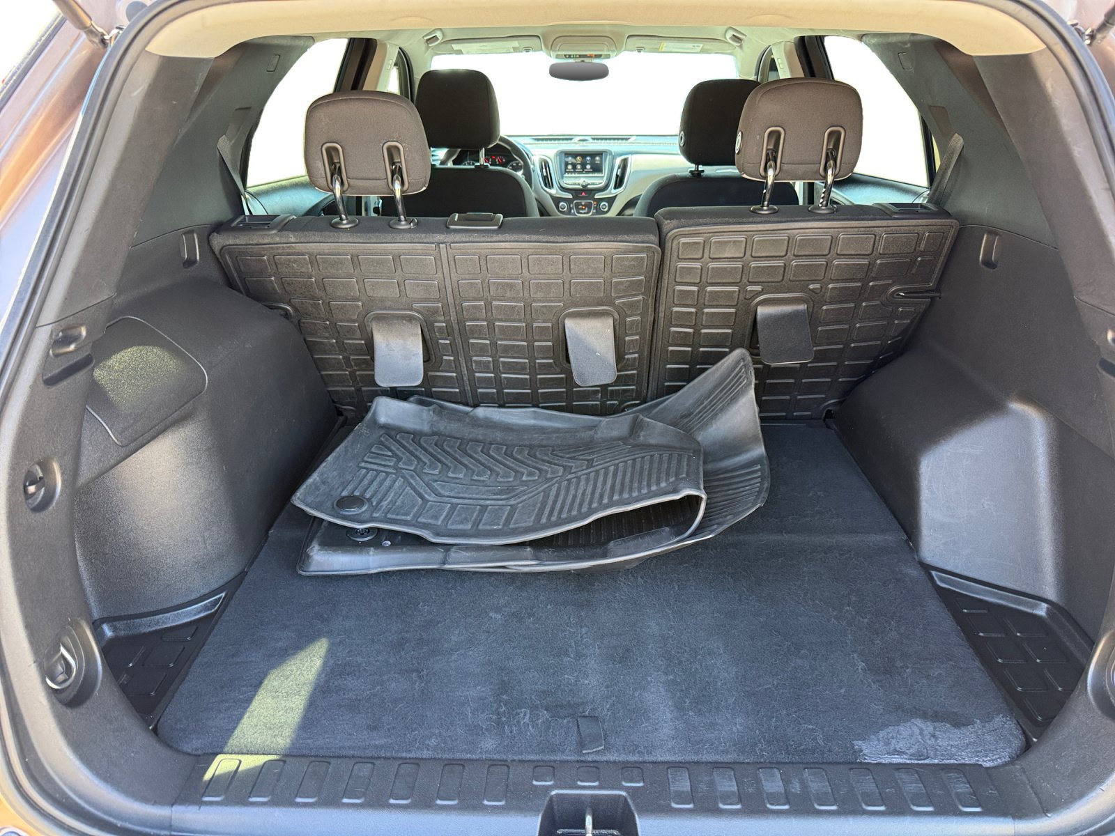 Used 2019 Chevrolet Equinox LS FWD image 17