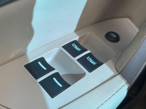 Used 2012 Acura MDX w/ Technology & Entertainment image 24