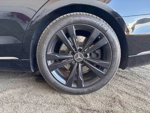 Used 2014 Mercedes-Benz S 550 Sedan image 18