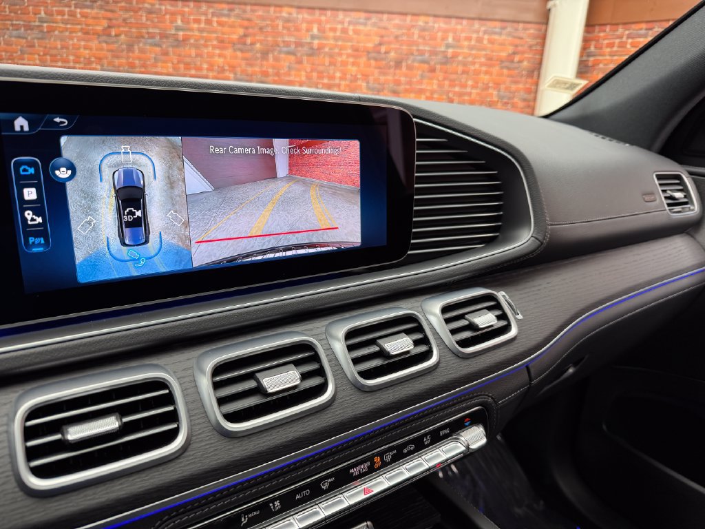 Certified 2025 Mercedes-Benz GLS 580 4MATIC image 18