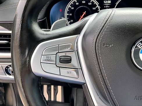 Used 2019 BMW 740i xDrive w/ M Sport Package AWD/4WD image 11