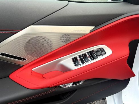 Used 2023 Chevrolet Corvette Stingray Preferred Conv image 10