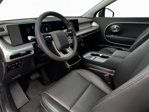 New 2026 Hyundai Ioniq 9 SEL image 14