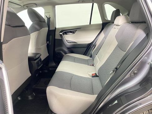 Used 2025 Toyota RAV4 XLE image 11