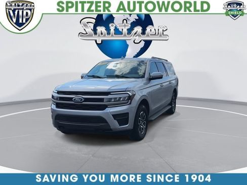 Used 2023 Ford Expedition Max XLT AWD/4WD image 4
