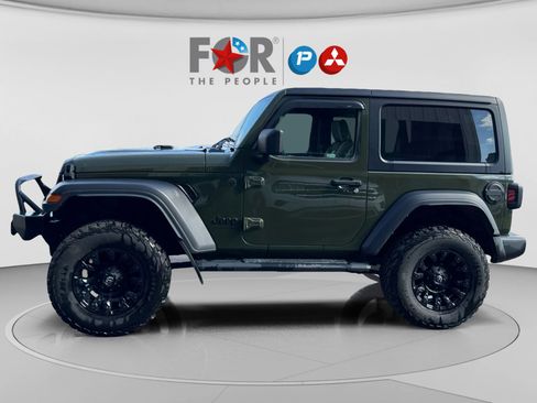 Used 2022 Jeep Wrangler Sport AWD/4WD image 2
