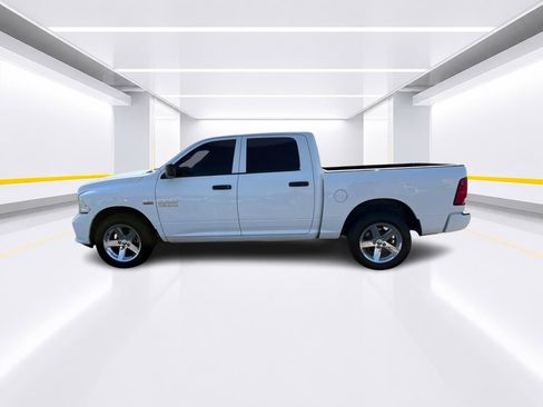 Used 2015 RAM 1500 Express AWD/4WD image 7