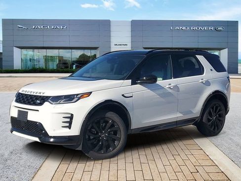 Used 2025 Land Rover Discovery Sport Dynamic SE AWD/4WD image 1