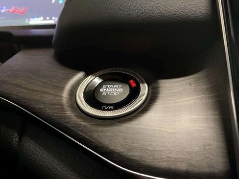 Used 2023 Jeep Grand Cherokee Overland w/ Luxury Tech Group IV image 43