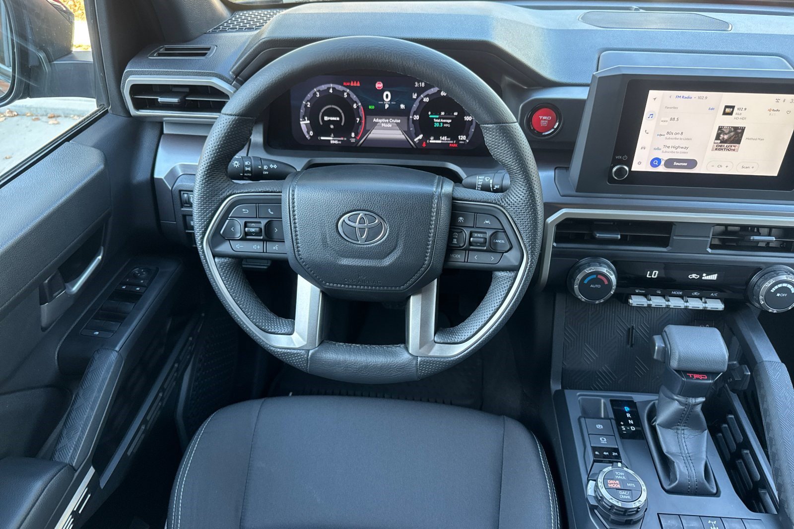 Used 2026 Toyota Tacoma TRD Off-Road AWD/4WD image 18