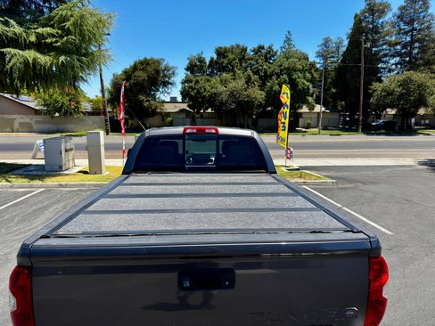 Used 2014 Toyota Tundra SR5 RWD image 14