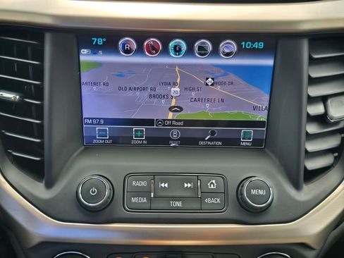Used 2017 GMC Acadia Denali w/ Technology Package FWD image 19