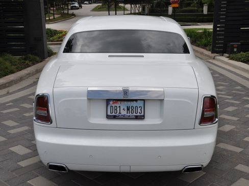 Used 2009 Rolls-Royce Phantom Coupe image 7