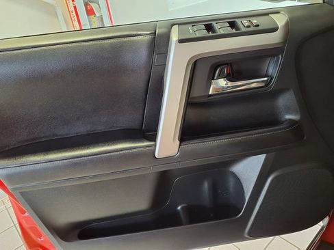 Used 2023 Toyota 4Runner SR5 Premium w/ Moonroof Package RWD image 14