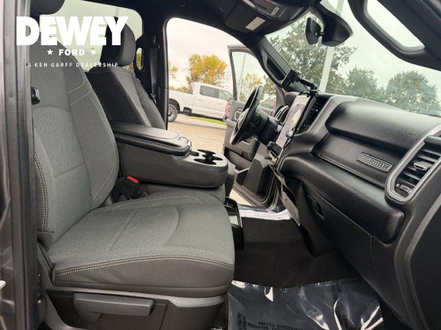 Used 2024 RAM 2500 Big Horn w/ Towing Technology Group AWD/4WD image 40