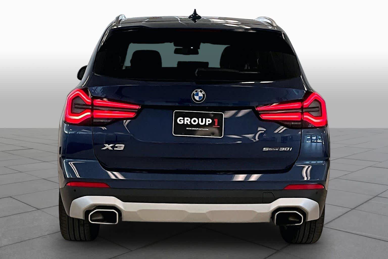 Used 2023 BMW X3 sDrive30i w/ Premium Package RWD image 4