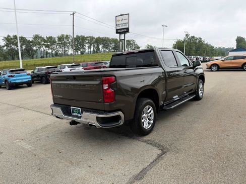 Certified 2023 Chevrolet Silverado 1500 LT w/ Z71 Off-Road Package AWD/4WD image 6