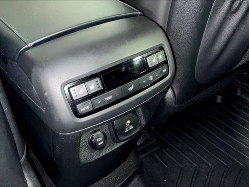 Used 2020 Hyundai Palisade Limited AWD/4WD image 32