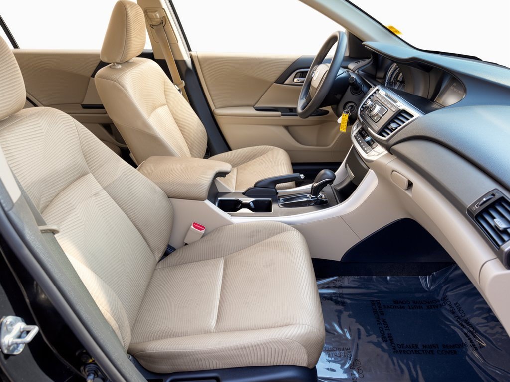 Used 2014 Honda Accord LX image 30