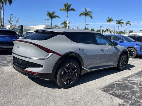 New 2025 Kia EV6 Wind image 3