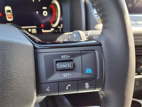 New 2025 Nissan Rogue SL image 26