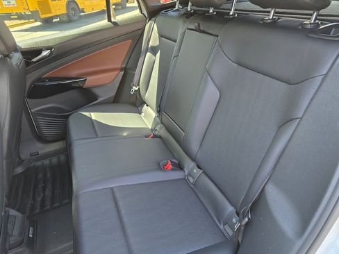 Used 2021 Volkswagen ID.4 Pro S AWD/4WD image 21