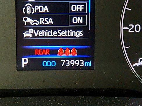 Used 2023 Toyota Corolla SE image 13