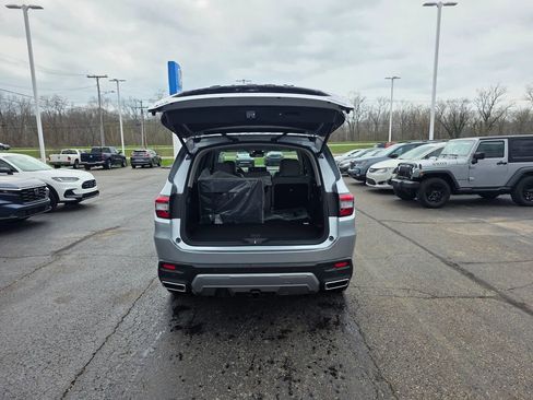 New 2026 Honda Pilot Touring image 13