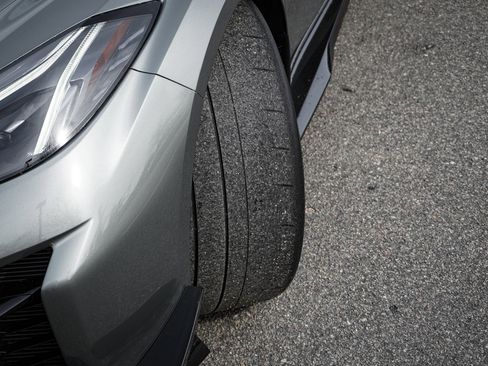 Used 2023 Chevrolet Corvette Z06 w/ Z07 Performance Package image 12