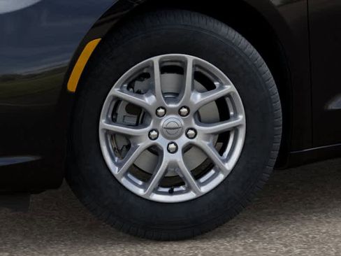 New 2026 Chrysler Pacifica Select w/ S Appearance Package image 8