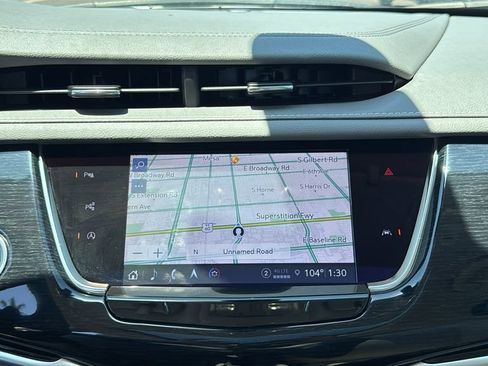 Used 2024 Cadillac XT6 Premium Luxury w/ Technology Package FWD image 14