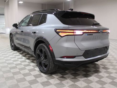 New 2026 Chevrolet Equinox EV RS image 10