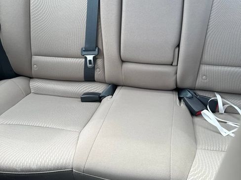 Used 2016 Hyundai Elantra SE FWD image 15