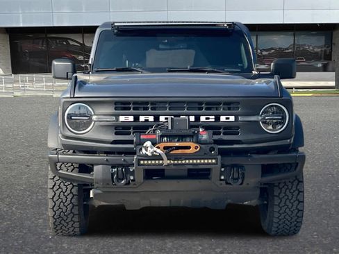 Used 2022 Ford Bronco Black Diamond image 10