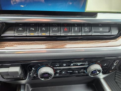 New 2026 Chevrolet Silverado 1500 RST AWD/4WD image 22