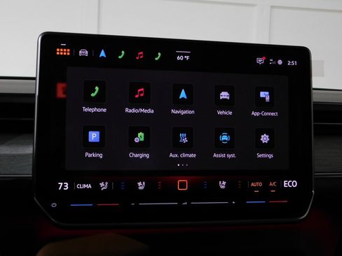 Used 2025 Volkswagen ID. Buzz 1st Edition image 52