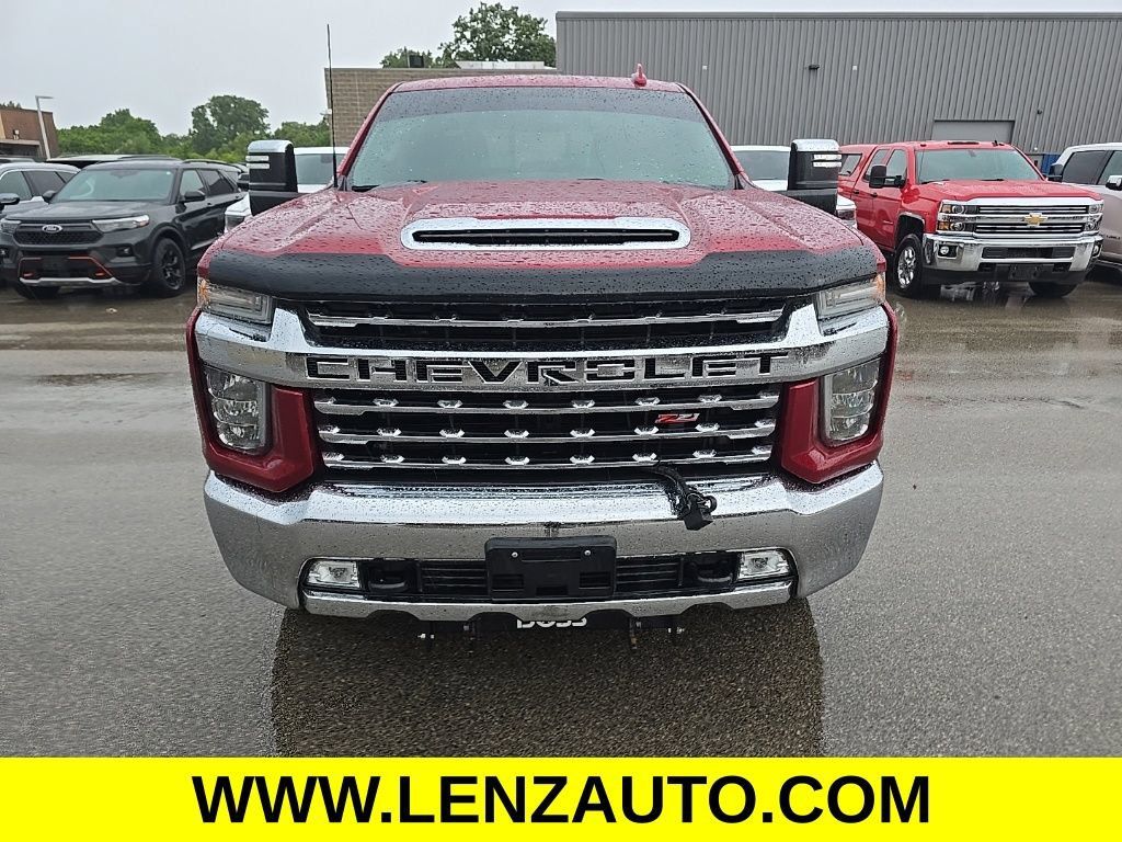 Used 2020 Chevrolet Silverado 2500 LTZ AWD/4WD image 2