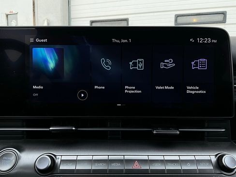 Used 2025 Hyundai Kona SEL image 29