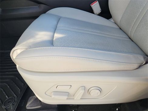 Used 2024 Kia Sorento SX Prestige w/ Panoramic Sunroof Package image 25